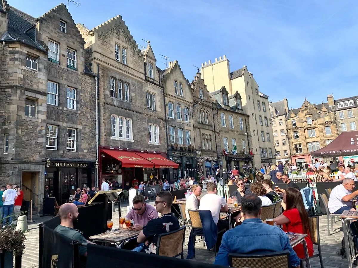 Grassmarket Old Town Boutique Apartment  Edinburgh